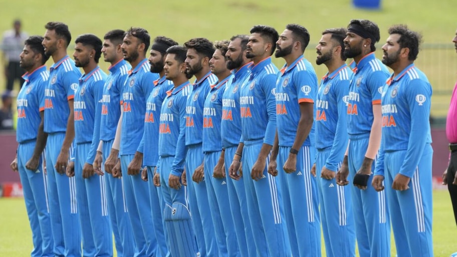 ಟೀಂ ಇಂಡಿಯಾಗೆ ಬಹುದೊಡ್ಡ ಸಂಕಷ್ಟ.. ನಿವೃತ್ತಿಯ ಹಾದಿಯಲ್ಲಿ 9 ಸ್ಟಾರ್ ಕ್ರಿಕೆಟಿಗರು! ಕ್ರೀಡಾ ಲೋಕದಲ್ಲೇ ಸಂಚಲನ.. 