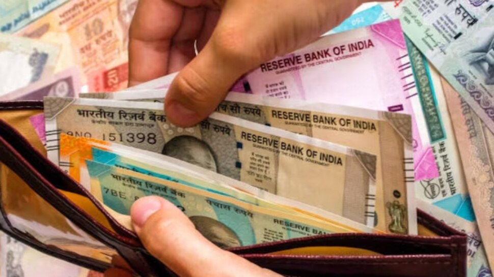 ಪರ್ಸ್ ನಲ್ಲಿ ಇದೊಂದು ವಸ್ತು ಇಟ್ಟರೆ ಸದಾ ತುಂಬಿರುವುದು ಹಣ : ಏನೇ ಆದರೂ ಹಣದ ಸಮಸ್ಯೆ ಎದುರಾಗುವುದಿಲ್ಲ 