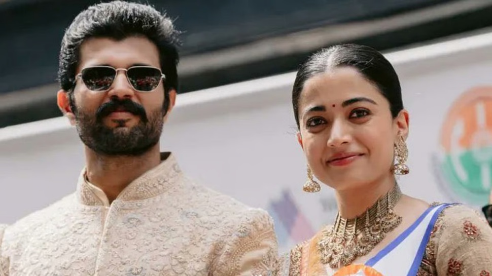 ನನ್ನ ಪತಿ ಇವರೇ... ಮದುವೆ ಗುಟ್ಟು ರಿವೀಲ್ ಮಾಡಿದ ರಶ್ಮಿಕಾ ಮಂದಣ್ಣ ! ನನ್ನ ಪತಿ ಇವರೇ... ಮದುವೆ ಗುಟ್ಟು ರಿವೀಲ್ ಮಾಡಿದ ರಶ್ಮಿಕಾ ಮಂದಣ್ಣ !