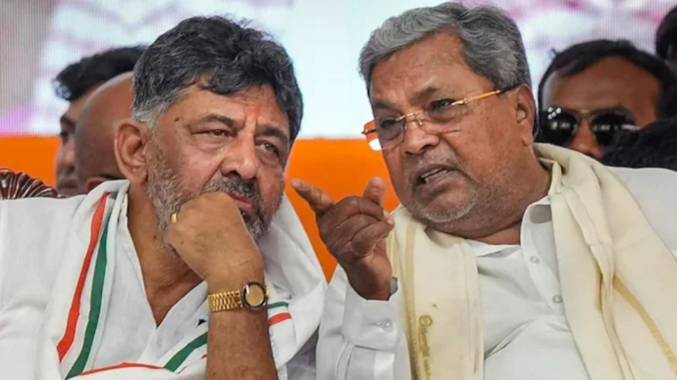 ನವೆಂಬರ್ ನಲ್ಲಿ ಸಂಪುಟ ಪುನರ್ ರಚನೆ ಫಿಕ್ಸ್... ಮಂತ್ರಿಗಿರಿ ಉಳಿಸಿಕೊಳ್ಳಲು ತೀವ್ರ ಕಸರತ್ತು! ನವೆಂಬರ್ ನಲ್ಲಿ ಸಂಪುಟ ಪುನರ್ ರಚನೆ ಫಿಕ್ಸ್... ಮಂತ್ರಿಗಿರಿ ಉಳಿಸಿಕೊಳ್ಳಲು ತೀವ್ರ ಕಸರತ್ತು!