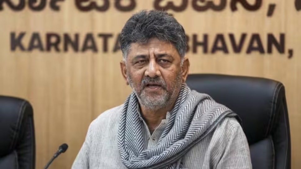 ಟನಲ್ ರಸ್ತೆ, 'ಎ' ಖಾತೆ ಯೋಜನೆಗಳಿಗೆ ಕೇಂದ್ರ ಸಚಿವರ ಮೆಚ್ಚುಗೆ, ರಾಜ್ಯದ ಬೇಡಿಕೆಗಳ ಸಲ್ಲಿಕೆ: ಡಿಸಿಎಂ ಡಿ.ಕೆ. ಶಿವಕುಮಾರ್ ಟನಲ್ ರಸ್ತೆ, 'ಎ' ಖಾತೆ ಯೋಜನೆಗಳಿಗೆ ಕೇಂದ್ರ ಸಚಿವರ ಮೆಚ್ಚುಗೆ, ರಾಜ್ಯದ ಬೇಡಿಕೆಗಳ ಸಲ್ಲಿಕೆ: ಡಿಸಿಎಂ ಡಿ.ಕೆ. ಶಿವಕುಮಾರ್