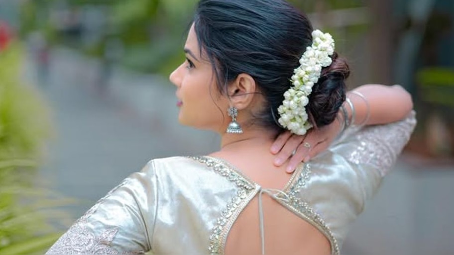 ʼವರ್ಷಗಳ ಕಾಲ ಅವನೊಂದಿಗೆ ಒಂದೇ ಕೋಣೆಯಲ್ಲಿದ್ದಿದ್ದು ನನಗೆ ಬೋರ್‌ ಆಗಿತ್ತು..ʼ ಸ್ಟಾರ್‌ ನಟಿಯ ಶಾಕಿಂಗ್‌ ಹೇಳಿಕೆಗೆ ಇಂಡಸ್ಟ್ರಿಯೇ ಶಾಕ್! 