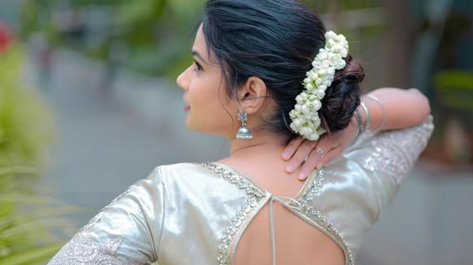 ʼವರ್ಷಗಳ ಕಾಲ ಅವನೊಂದಿಗೆ ಒಂದೇ ಕೋಣೆಯಲ್ಲಿದ್ದಿದ್ದು ನನಗೆ ಬೋರ್ ಆಗಿತ್ತು..ʼ ಸ್ಟಾರ್ ನಟಿಯ ಶಾಕಿಂಗ್ ಹೇಳಿಕೆಗೆ ಇಂಡಸ್ಟ್ರಿಯೇ ಶಾಕ್! ʼವರ್ಷಗಳ ಕಾಲ ಅವನೊಂದಿಗೆ ಒಂದೇ ಕೋಣೆಯಲ್ಲಿದ್ದಿದ್ದು ನನಗೆ ಬೋರ್ ಆಗಿತ್ತು..ʼ ಸ್ಟಾರ್ ನಟಿಯ ಶಾಕಿಂಗ್ ಹೇಳಿಕೆಗೆ ಇಂಡಸ್ಟ್ರಿಯೇ ಶಾಕ್!