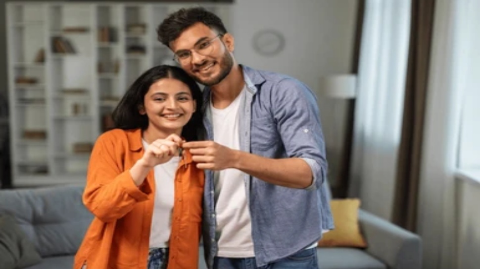 ಪ್ರತಿಯೊಬ್ಬ ಪತ್ನಿಯೂ ಪತಿಯಿಂದ ಮುಚ್ಚಿಡುವ ಸತ್ಯಗಳಿವು ! ಪ್ರಾಣ ಹೋದರೂ ಈ ಬಗ್ಗೆ ತುಟಿ ಬಿಚ್ಚುವುದಿಲ್ಲ ಹೆಂಡತಿ ಪ್ರತಿಯೊಬ್ಬ ಪತ್ನಿಯೂ ಪತಿಯಿಂದ ಮುಚ್ಚಿಡುವ ಸತ್ಯಗಳಿವು ! ಪ್ರಾಣ ಹೋದರೂ ಈ ಬಗ್ಗೆ ತುಟಿ ಬಿಚ್ಚುವುದಿಲ್ಲ ಹೆಂಡತಿ