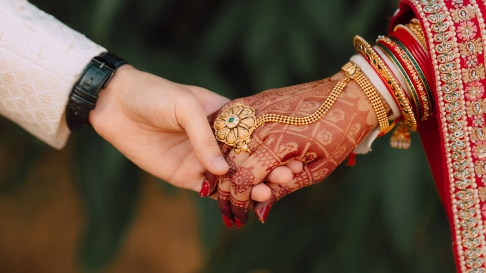 ಎಷ್ಟೇ ಪ್ರಯತ್ನಿಸಿದ್ರೂ ಮದುವೆಯಾಗುತ್ತಿಲ್ವಾ? ಇದೊಂದು ಕೆಲಸ ಮಾಡಿದ್ರೆ ಕಂಕಣ ಬಲ ಕೂಡಿ ಬರುವುದು ಪಕ್ಕಾ.. 