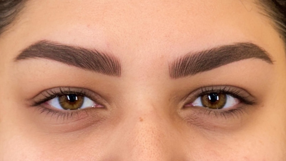 ಹುಬ್ಬಿನ ಮೇಲಿರುವ ಕೂದಲಿನ ಬೆಳವಣಿಗೆ ಹೆಚ್ಚಿಸಲು ಈ 5 ಸರಳ ಮನೆಮದ್ದುಗಳನ್ನು ಪ್ರಯತ್ನಿಸಿ! 