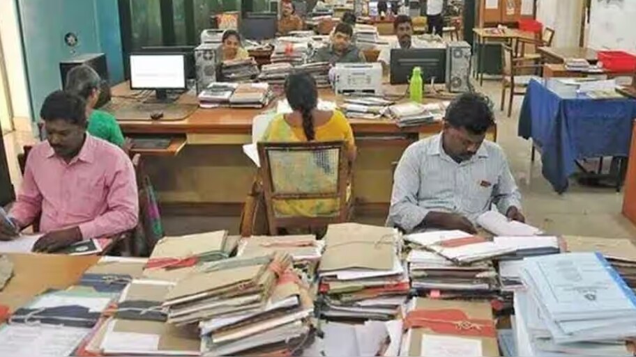 NCERT ಶೈಕ್ಷಣಿಕೇತರ ಉದ್ಯೋಗಗಳಿಗೆ ಅರ್ಜಿ ಆಹ್ವಾನ.. SSLC‌, PUC ಸೇರಿ ಈ ಕೋರ್ಸ್‌ ಮಾಡಿದವರಿಗೂ ಅವಕಾಶ!