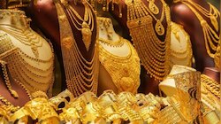 Gold Rate: ಆಭರಣ ಪ್ರಿಯರಿಗೆ ಭರ್ಜರಿ ಗುಡ್‌ ನ್ಯೂಸ್: ಚಿನ್ನ-ಬೆಳ್ಳಿ ದರದಲ್ಲಿ ಭಾರೀ ಕುಸಿತ!