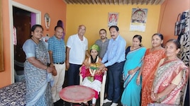 ಗೃಹಲಕ್ಷ್ಮಿ ಹಣದಿಂದ ಮಗಳ ಓದು: SSLC ಯಲ್ಲಿ 624 ಅಂಕ ಗಳಿಸಿದ ವಿದ್ಯಾರ್ಥಿನಿ