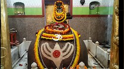 2000 ವರ್ಷಗಳಿಂದ ಬೆಳೆಯುತ್ತಿದೆಯಂತೆ ಶಿವಲಿಂಗ! ಈ ಅದ್ಭುತ ದೇವಾಲಯದ ರಹಸ್ಯ ಏನು?