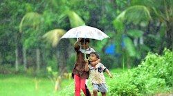 ಮಳೆನಾಡದ ಮಲೆನಾಡು!.. ಮೈದುಂಬಿಕೊಂಡ ತುಂಗಾ ನದಿ ಮಳೆಗೆ ಜನಜೀವನ ಅಸ್ತವ್ಯಸ್ತ