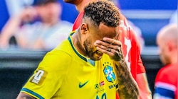 FIFA World Cup ಪಂದ್ಯದಲ್ಲಿ ಸೋತ ಬೆನ್ನಲ್ಲೇ ಕಣ್ಣೀರು.. ಫುಟ್ಬಾಲ್‌ಗೆ ವಿದಾಯ ಹೇಳಿದ ಸ್ಟಾರ್‌ ಪ್ಲೇಯರ್‌!  