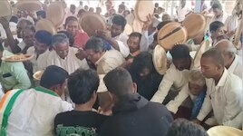 SIR ಮತದಾರರ ಪರಿಷ್ಕರಣೆ ಸಭೆಯಲ್ಲಿ ಭರ್ಜರಿ ಬಾಡೂಟ!!