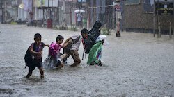 Heavy Rain: ಜುಲೈ 30ರವರೆಗೆ ಈ ಜಿಲ್ಲೆಗಳಲ್ಲಿ ವರುಣಾರ್ಭಟ ಜೋರು! ಜನರೇ ಹೊರಹೋಗುವ  ಮುನ್ನ ಎಚ್ಚರ