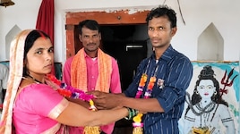 ಐವರು ಮಕ್ಕಳ ತಾಯಿಗೆ ಪ್ರಿಯಕರನೊಂದಿಗೆ ಮದುವೆ ಮಾಡಿಸಿದ ಗಂಡ; 21 ವರ್ಷಗಳ ದಾಂಪತ್ಯಕ್ಕೆ ಅಂತ್ಯ!