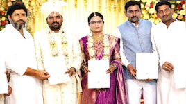 ಮದುವೆ ಆದ್ರೆ ಹಿಂಗಾಗ್ಬೇಕಪ್ಪ... ಇಡೀ ಊರಿಗೆ ಊಟ ಹಾಕ್ಸೋ ಬದಲು ಈ ಕೆಲಸ ಮಾಡಿದ ವರ!   
