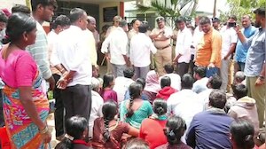 ಕುರಿ ಗಲಾಟೆಗೆ 65 ವರ್ಷದ ವೃದ್ಧೆಯ ಹತ್ಯೆ..! ಶವಾಗಾರದ ಮುಂದೆ ಸಂಬಂಧಿಕರ ಆಕ್ರೋಶ