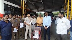 Transport Staff: ಸಾರಿಗೆ ಸಿಬ್ಬಂದಿಗೆ "ದುಶ್ಚಟ ಮುಕ್ತ ಜೋಳಿಗೆ ಅಭಿಯಾನ"; ಏನಿದು ಗೊತ್ತಾ?