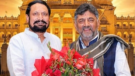 ಅಪೆಕ್ಸ್ ಬ್ಯಾಂಕ್ ಚುನಾವಣೆ: ಸಚಿವ ಲಕ್ಷ್ಮಣ್ ಸವದಿ ಸಿಎಂ ಭೇಟಿ 