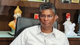 ಬೆಳಗ್ಗೆಯಿಂದ ಊಟಕ್ಕೂ ಹೊರಬರದ ED ಅಧಿಕಾರಿಗಳು; ಸತೀಶ್ ಜಾರಕಿಹೊಳಿ ಮನೆಯಲ್ಲಿ ಏನಾಗುತ್ತಿದೆ?