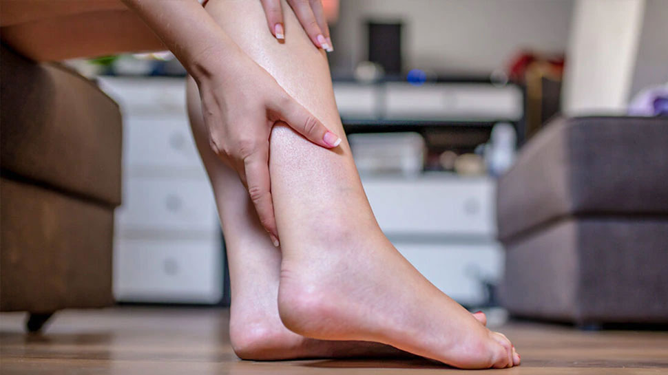 a-simple-home-remedy-to-get-rid-of-swollen-feet-problem