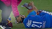 ಕ್ರೀಸ್‌ನಲ್ಲಿ ರನ್‌ಗಾಗಿ ಓಡುವಾಗ ಬ್ಯಾಟ್ಸ್‌ಮನ್ ತಲೆಗೆ ಬಿದ್ದ ಬಾಲ್.. ನೋವಿನಿಂದ ಮೈದಾನದಲ್ಲೇ ಕುಸಿದು ಬಿದ್ದ ಓಪನರ್‌!