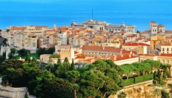 Monaco: ಈ ದೇಶವನ್ನು ಕೇವಲ 1 ಗಂಟೆಯಲ್ಲಿ ಸಂಚರಿಸಬಹುದು, ಇಲ್ಲಿ ಯಾರೂ ಬಡವರಲ್ಲ!