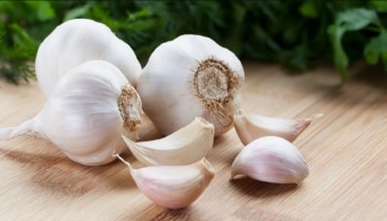 Garlic Benefits: ಉತ್ತಮ ಆರೋಗ್ಯಕ್ಕಾಗಿ ದಿನಕ್ಕೆ &#039;ಎರಡು ಪೀಸ್ ಬೆಳ್ಳುಳ್ಳಿ&#039; ಮಿಸ್ ಮಾಡದೇ ಸೇವಿಸಿ!