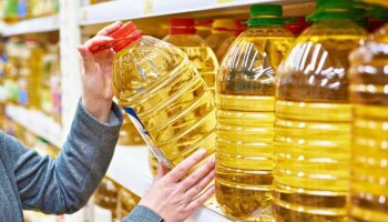 Edible Oil Price Update: ಅಡುಗೆ ಎಣ್ಣೆ ಬೆಲೆಯಲ್ಲಿ ಶೀಘ್ರದಲ್ಲಿಯೇ ರೂ.30 ಇಳಿಕೆ, ಜುಲೈ ಮೂರನೇ ವಾರದಲ್ಲಿಯೂ MRP ತಗ್ಗಿಸಿದ ಕಂಪನಿಗಳು