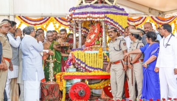 ವಿಶ್ವ ವಿಖ್ಯಾತ ಮೈಸೂರು ದಸರಾ ಮಹೋತ್ಸವಕ್ಕೆ ಸಂಭ್ರಮದ ಚಾಲನೆ