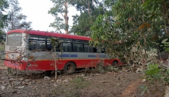 KSRTC ಬಸ್ ಅಪಘಾತ: ಓರ್ವ ಸಾವು, 10 ಮಂದಿಗೆ ಗಾಯ