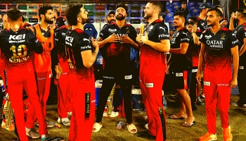 RCBಯಲ್ಲಿ ಅಬ್ಬರಿಸುತ್ತಿರುವ ಈ ಆಟಗಾರ ಸೆಹ್ವಾಗ್​ ಸೋದರಳಿಯ!ಈತನ ತಂದೆ ಕೂಡಾ ಕ್ರಿಕೆಟರ್ ! 