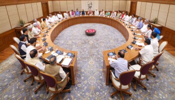 ಗ್ರಾಮೀಣ ಮತ್ತು ನಗರ ಬಡವರಿಗೆ 3 ಕೋಟಿ ಮನೆಗಳನ್ನು ನಿರ್ಮಿಸುವ ಯೋಜನೆಗೆ ಕೇಂದ್ರ ಸರ್ಕಾರ ಅನುಮೋದನೆ..!