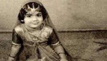 ಕರುನಾಡಿನಿಂದ ಬಾಲಿವುಡ್ ಅಂಗಳದವರೆಗೆ ಕನ್ನಡದ ಕಂಪು ಪಸರಿಸಿದ ಈ ಬೆಡಗಿ ಯಾರು ಗೊತ್ತೇ ?