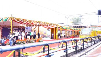  ಪ್ರಧಾನಿ ನರೇಂದ್ರ ಮೋದಿ ಅವರಿಂದ ಬೆಂಗಳೂರು-ಬೆಳಗಾವಿ ವಂದೇ ಭಾರತ್ ರೈಲಿಗೆ ಹಸಿರು ನಿಶಾನೆ