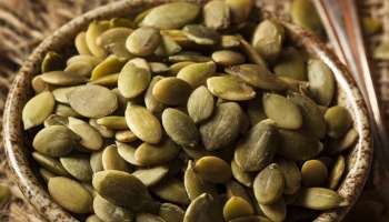 ಪ್ರತಿದಿನ ಒಂದು ಹಿಡಿ ಈ ಬೀಜಗಳನ್ನು ತಿಂದ್ರೆ ಜಿಮ್‌ ಡಯೆಟ್‌ ಇಲ್ಲದೇ ಕರಗುತ್ತೆ ಹೊಟ್ಟೆ ಬೊಜ್ಜು; ಬಿಪಿ.. ಶುಗರ್‌ ಕೂಡ ಕಂಪ್ಲೀಟ್‌ ಕಂಟ್ರೋಲ್‌ ಆಗುತ್ತೆ!