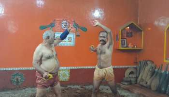  ಅರಮನೆ ಕರಿಕಲ್ಲು ತೊಟ್ಟಿಯಲ್ಲಿ ರೋಮಾಂಚಕ ಕಾಳಗ : ನಾಲ್ವರು ಜಟ್ಟಿಗಳ ನಡುವೆ ರಕ್ತ ಹರಿಯುವ ತನಕ ಕಾದಾಟ 