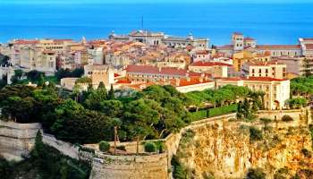 ಭಾರತದಲ್ಲಿನ ಜಿಲ್ಲೆಗಳಿಗಿಂತ ಸಣ್ಣದಾದ ಈ ದೇಶದಲ್ಲಿ ಸುರಿಯುತ್ತೆ ಹಣದ ಮಳೆ! ಕೋಟ್ಯಾಧಿಪತಿಗಳೇ ತುಂಬಿರುವ ಏಕೈಕ ಪ್ರದೇಶವಿದು