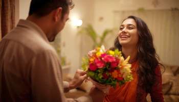 ಈ 4 ತಿಂಗಳಲ್ಲಿ ಜನಿಸಿದ ಹುಡುಗರು ತಮ್ಮ ಹೆಂಡತಿಯನ್ನು ಮಹಾ ರಾಣಿಯಂತೆ ನೋಡಿಕೊಳ್ಳುತ್ತಾರೆ.!