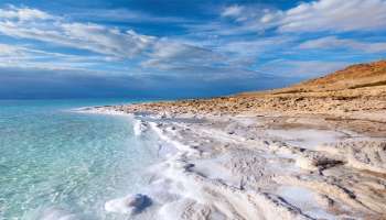 ಹುಡುಕಿದರೂ ಒಂದೇ ಒಂದು ಮೀನು ಸಿಗದ ಜಗತ್ತಿನ ಏಕೈಕ ಸಮುದ್ರ..! ಎಷ್ಟೇ ಆಳ ಇದ್ರೂ ಮನುಷ್ಯರು ಮುಳುಗದ ಸಾಗರ