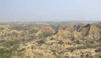 ಭಾರತದ ಈ ಜಿಲ್ಲೆ ಭಯಾನಕ ದರೋಡೆಕೋರರ ಭದ್ರಕೋಟೆ! ಇಲ್ಲಿ ಹೋಗೋಕೆ ಪೊಲೀಸರೂ ಭಯಪಡ್ತಿದ್ದರಂತೆ..       