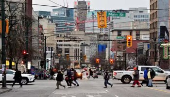 ಕೆನಡಾದಲ್ಲಿ ಶಾಶ್ವತ ನಿವಾಸಿಯಾಗಲು ಈ 34 ಕೋರ್ಸ್‌ಗಳಲ್ಲಿ ಯಾವುದಾದರೂ 1 ಕೋರ್ಸ್ ಪೂರ್ಣಗೊಳಿಸಿ..!