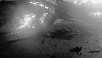 ಭೀಕರ ಅಫಘಾತ: ಹೊತ್ತಿ ಉರಿದ ಖಾಸಗಿ ಬಸ್‌, 17ಕ್ಕೂ ಹೆಚ್ಚು ಪ್ರಯಾಣಿಕರು ಸಜೀವ ದಹನ 