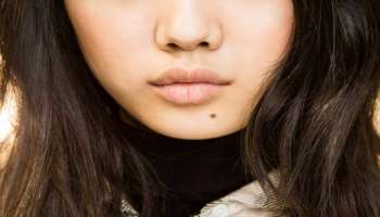 ಮಹಿಳೆಯರಿಗೆ ಈ 5 ಸ್ಥಳಗಳಲ್ಲಿ ಮಚ್ಚೆ ಇದ್ರೆ ಅದೃಷ್ಟ..! ಬೇಡ ಅಂದ್ರೂ ಹುಡುಕಿಕೊಂಡು ಬರುತ್ತೆ ಶ್ರೀಮಂತಿಕೆ