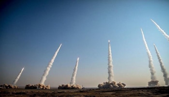 Iran-US War : ಇರಾನ್ ಕ್ಷಿಪಣಿ ಸಾಮರ್ಥ್ಯಕ್ಕೆ ಬೆಚ್ಚಿದ ಯುಎಸ್-ಬ್ರಿಟನ್..! ಈಗ ಲಂಡನ್, ಪ್ಯಾರಿಸ್ ಕೂಡ ಟಾರ್ಗೆಟ್..! 