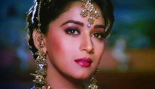 ನಟಿಯ ಮೇಲಿನ ಕುರುಡು ಪ್ರೀತಿಗಾಗಿ ಜಗವನ್ನೇ ಮರೆತ್ತಿದ್ದ ಅಭಿಮಾನಿ.. 73 ಬಾರಿ ಒಂದೇ ಸಿನಿಮಾ ನೋಡಲು ಇಡೀ ಥಿಯೇಟರ್‌ಗೆ ಬೆಲೆ ಕಟ್ಟಿದ್ದ ಆಸಾಮಿ