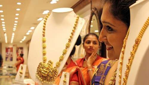 ಚಿನ್ನದ ಬೆಲೆ ಏರಿಕೆ ನಡುವೆ ಕೇಂದ್ರದ ದಿಟ್ಟ ಹೆಜ್ಜೆ.. ಇನ್ಮುಂದೆ ಕಡು ಬಡವರಿಗೂ ಸಿಗುವುದು ಬಂಗಾರ! ಆಭರಣ ಪ್ರಿಯರಲ್ಲಿ ಸಂತಸ..