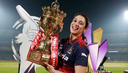 ಹ್ಯಾಟ್ರಿಕ್‌ ಟ್ರೋಫಿ ಸಂಭ್ರಮದಲ್ಲಿ RCB ಫ್ರಾಂಚೈಸಿ.. ಒಂದಲ್ಲ, ಎರಡಲ್ಲ 5 ಬಾರಿ ಫೈನಲ್‌ಗೆ ಬಂದರೂ ಬರಿಗೈಯಲ್ಲಿ ಹೊರ ನಡೆದ ಈ ಟೀಮ್‌!