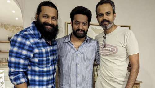 ಈ ಸಿನಿಮಾಗಳನ್ನ ಮಾಡದಿದ್ದಕ್ಕೆ ಈಗಲೂ Jn NTR ಗೆ ನೋವು ಇದೆ.. ಕಥೆ ಕೇಳಿ ಹಿಟ್‌ ಮೂವಿಗಳನ್ನ ಬಿಟ್ಟುಕೊಟ್ಟಿದ್ದ ಯಂಗ್‌ ಟೈಗರ್!    