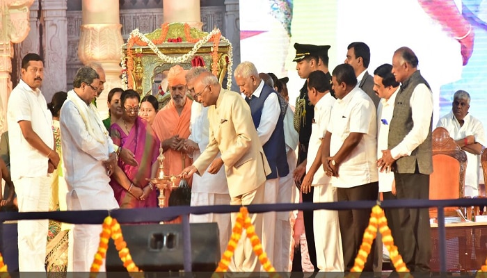 88ನೇ ಮಹಾಮಸ್ತಕಾಭಿಷೇಕ ಮಹೋತ್ಸವಕ್ಕೆ ರಾಷ್ಟ್ರಪತಿ ರಾಮನಾಥ್ ಕೋವಿಂದ್ ಚಾಲನೆ 88ನೇ ಮಹಾಮಸ್ತಕಾಭಿಷೇಕ ಮಹೋತ್ಸವಕ್ಕೆ ರಾಷ್ಟ್ರಪತಿ ರಾಮನಾಥ್ ಕೋವಿಂದ್ ಚಾಲನೆ